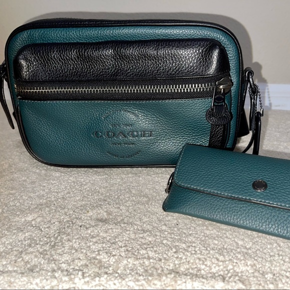 Coach Camera Bag & Matching Sunglasses Case 💯authentic - Picture 3 of 14